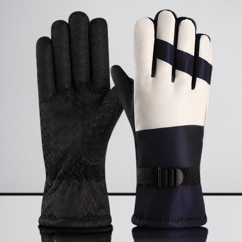 겨울철 미끄럼 방지 스포츠 장갑