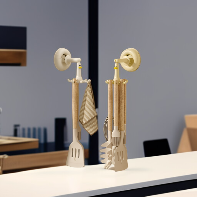 Soporte de ventosa para baño sujetando accesorios