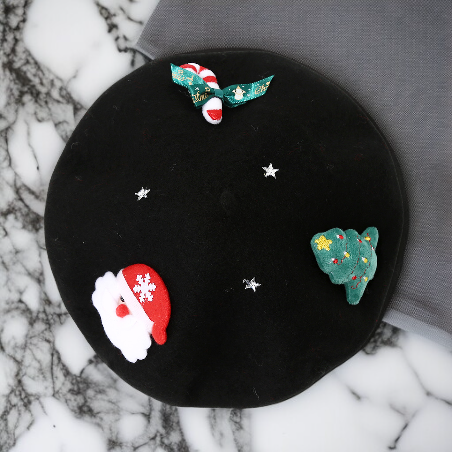 秋冬蝴蝶結貝雷帽細節特寫