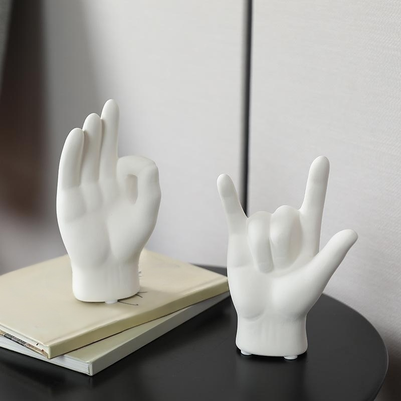 손 모양의 보석 보관 장식품