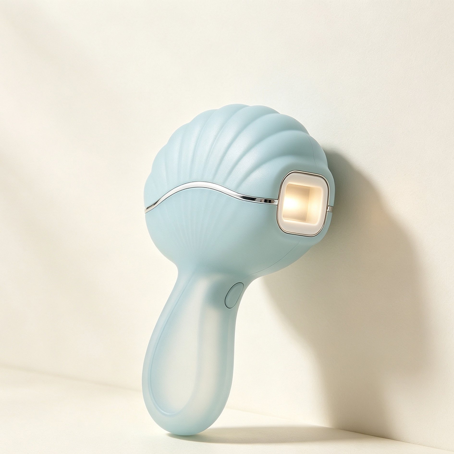 水色の貝殻型ネイルランプ