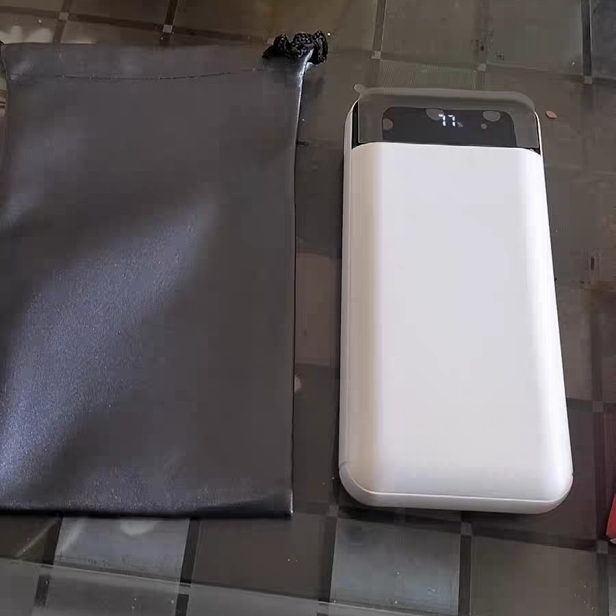 Přenosná powerbanka s lithiovou baterií