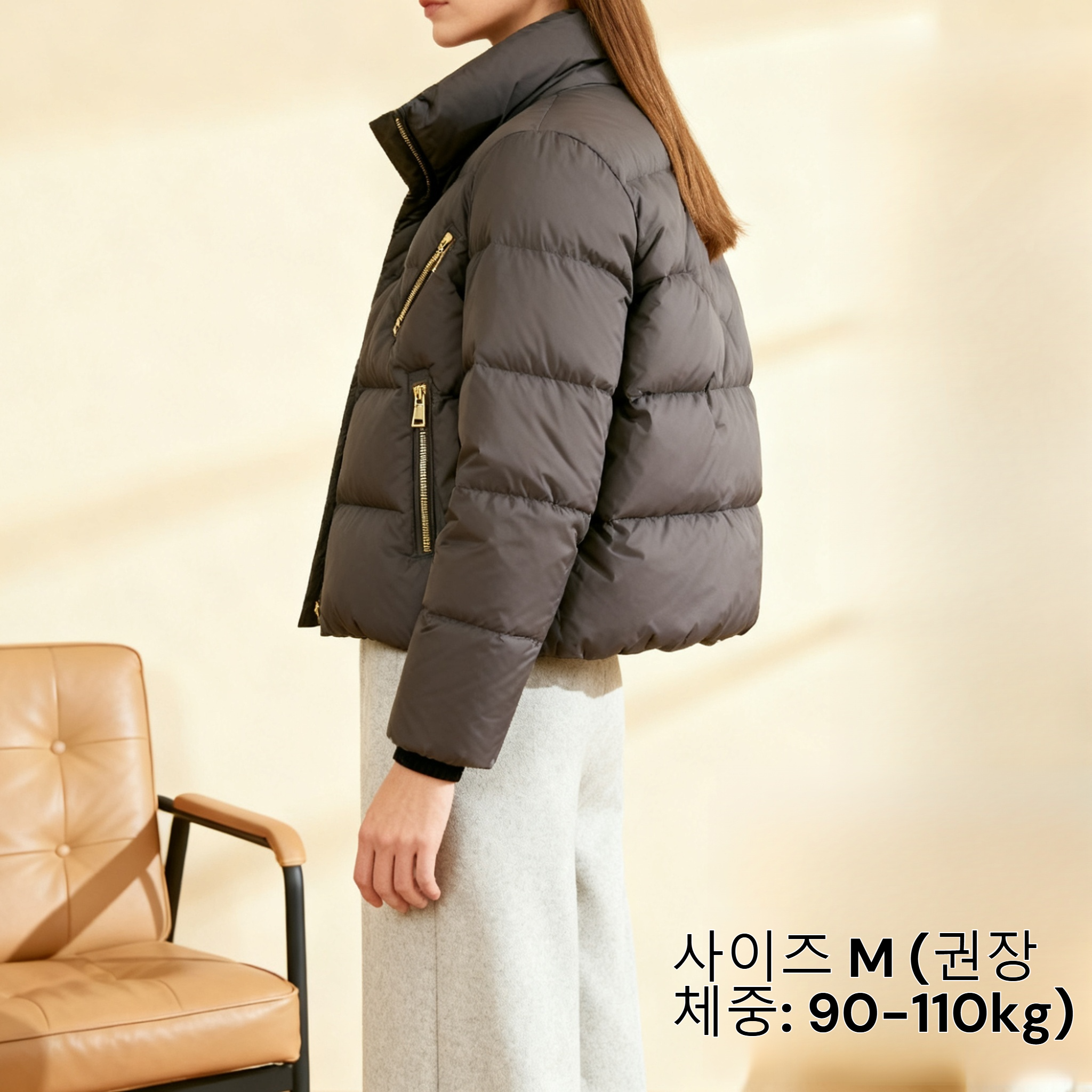 블랙 패딩 점퍼 지퍼 클로즈업