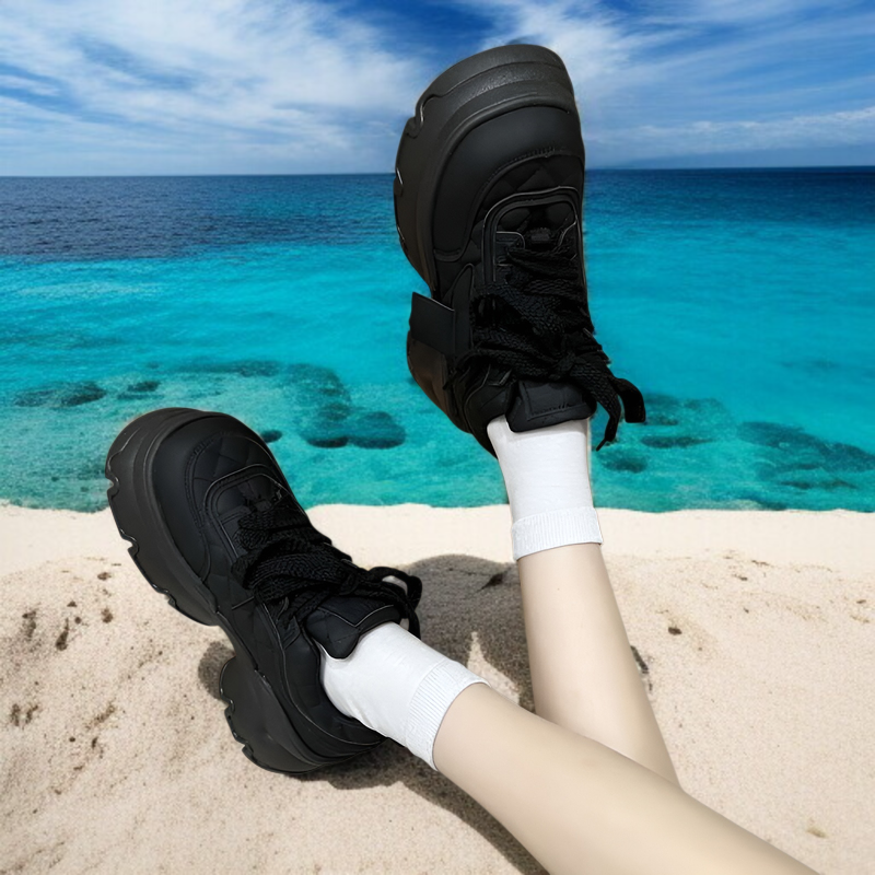 Beliebte weiße Schuhe mit dicker Sohle, weiße Schuhe für Damen, neue lässige Sportschuhe für den Her