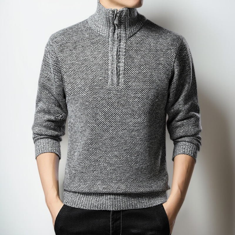 포근한 니트 소재 남성용 스웨터 측면 사진