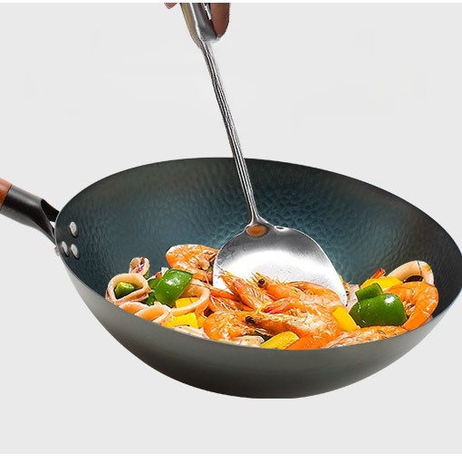 Uncoated round-bottomed iron wok