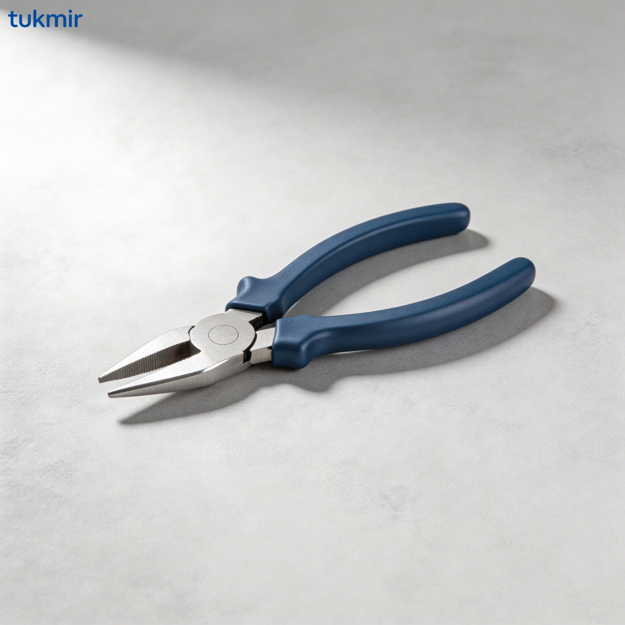 Multi-functional needle-nose pliers (pack of 6)