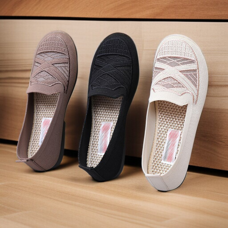 블랙 가볍고 소프트한 여성 여름 슬립온 작업화 여성 여름 가볍고 소프트한 작업화 슬립온 블랙 여름 작업화