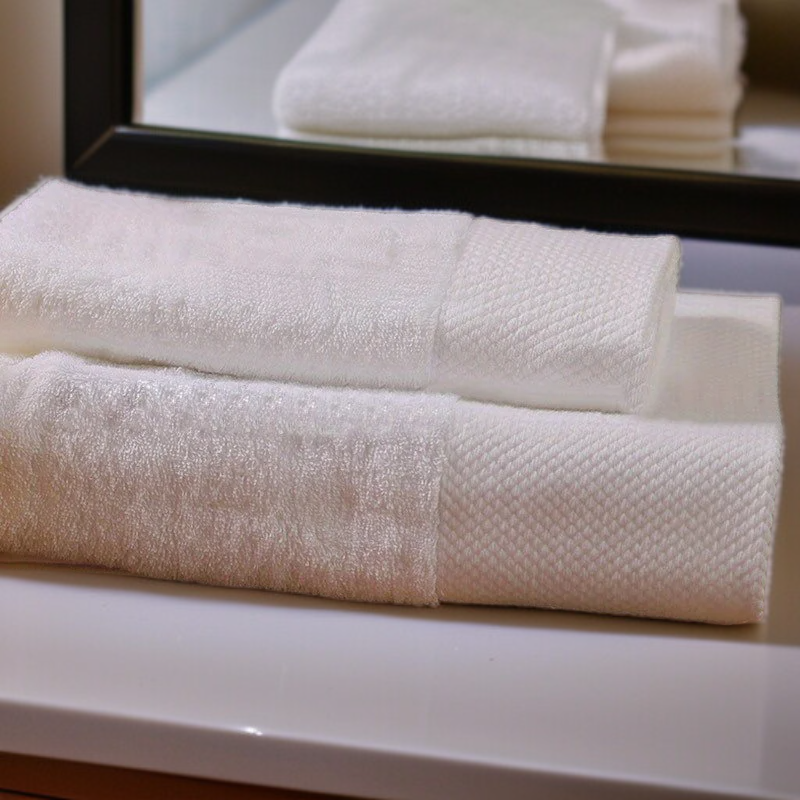 간단한 욕실용 수건 세트, 목욕수건과 손수건 포함