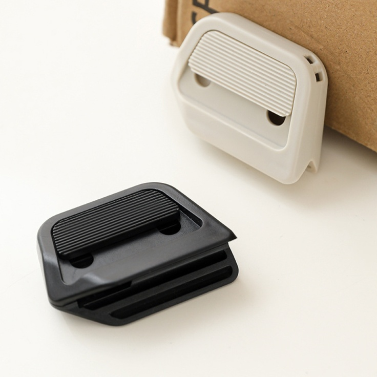 自動回彈磁吸陶瓷拆箱刀