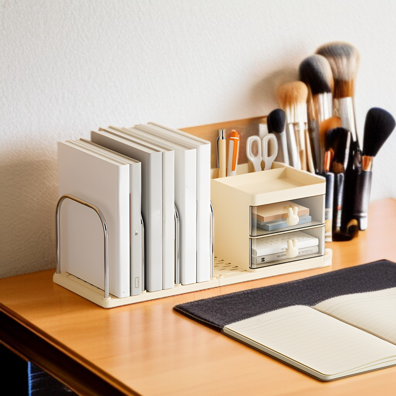 Kompaktes Regal für den Schreibtisch