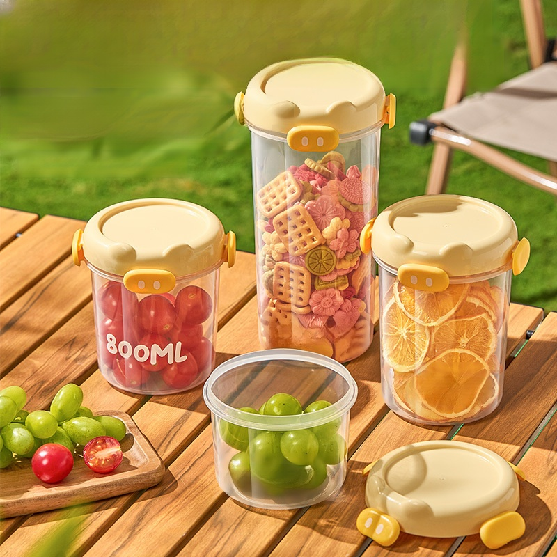 Free stacking of pig kitchen sealed cans