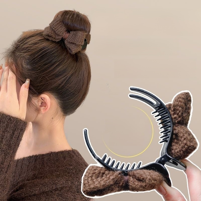 Minimalist-style Hair Clip