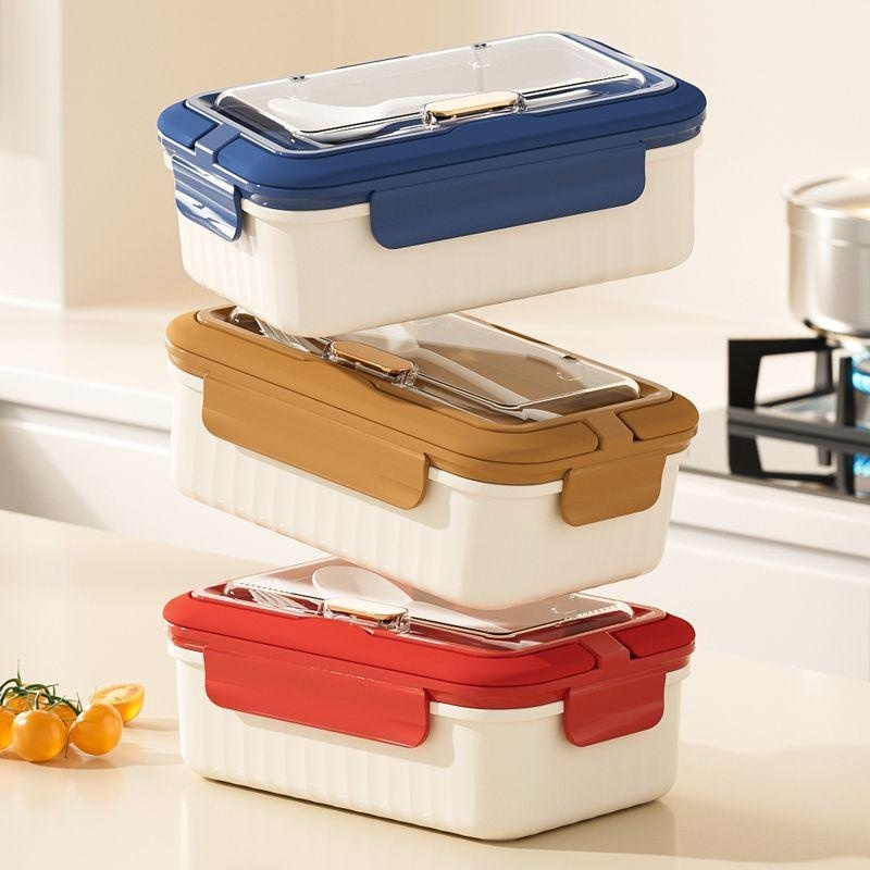 Glass lunch box with lid for storing cutlery