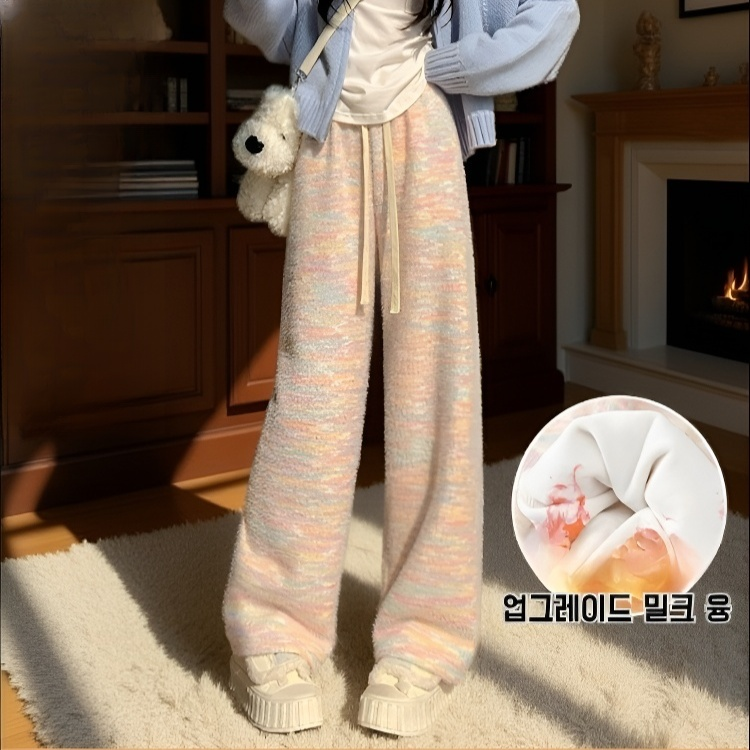 쫀득쫀득 기모 슬림핏 레인보우 와이드 팬츠 전체 모습