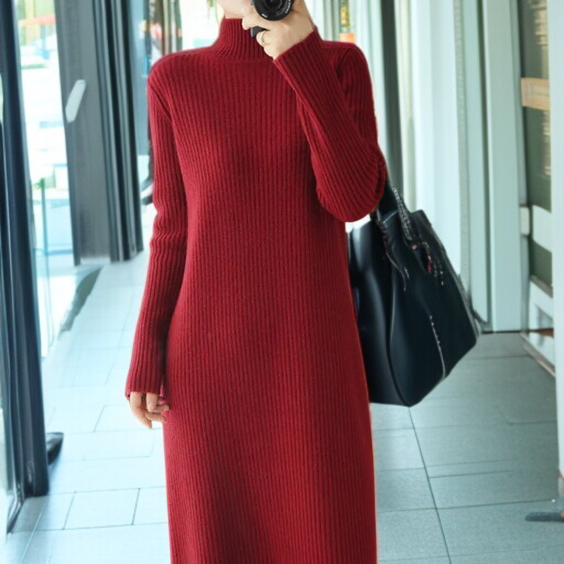 부드러운 소재의 겨울 니트 원피스