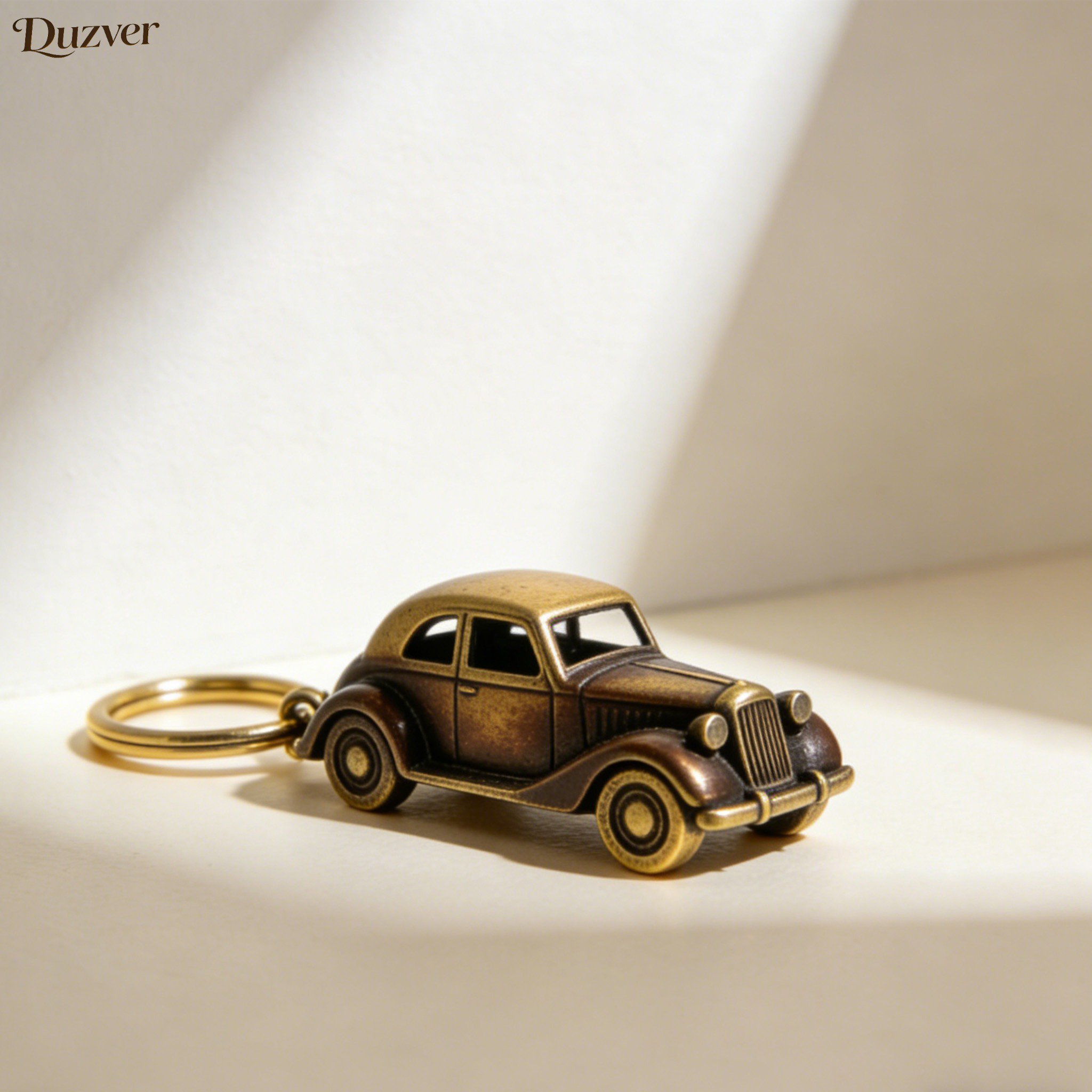 Vintage Schlüsselanhänger im klassischen Retro-Stil