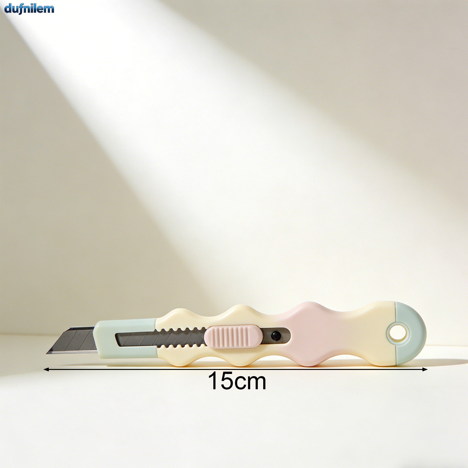 Multi-purpose utility knives for home and office use
