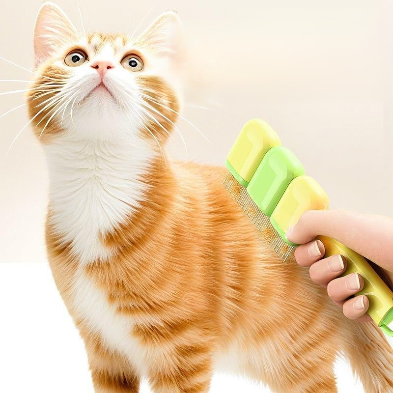 ペットの毛取りコーム