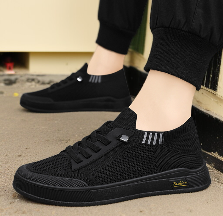 高級素材使用のメンズカジュアルスニーカー