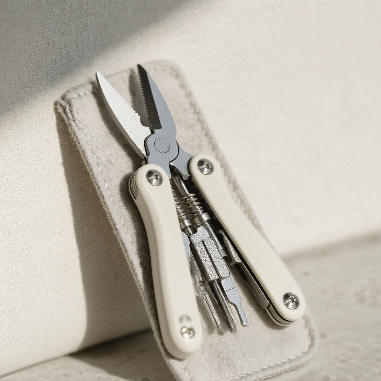 Tijeras multifuncionales de acero inoxidable para exteriores