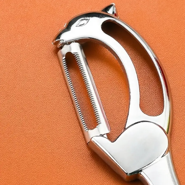 多功能锌合金松鼠型削皮器