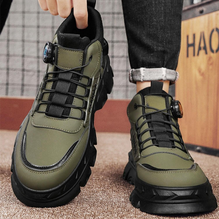 秋のレトロなノータイマーチンブーツ