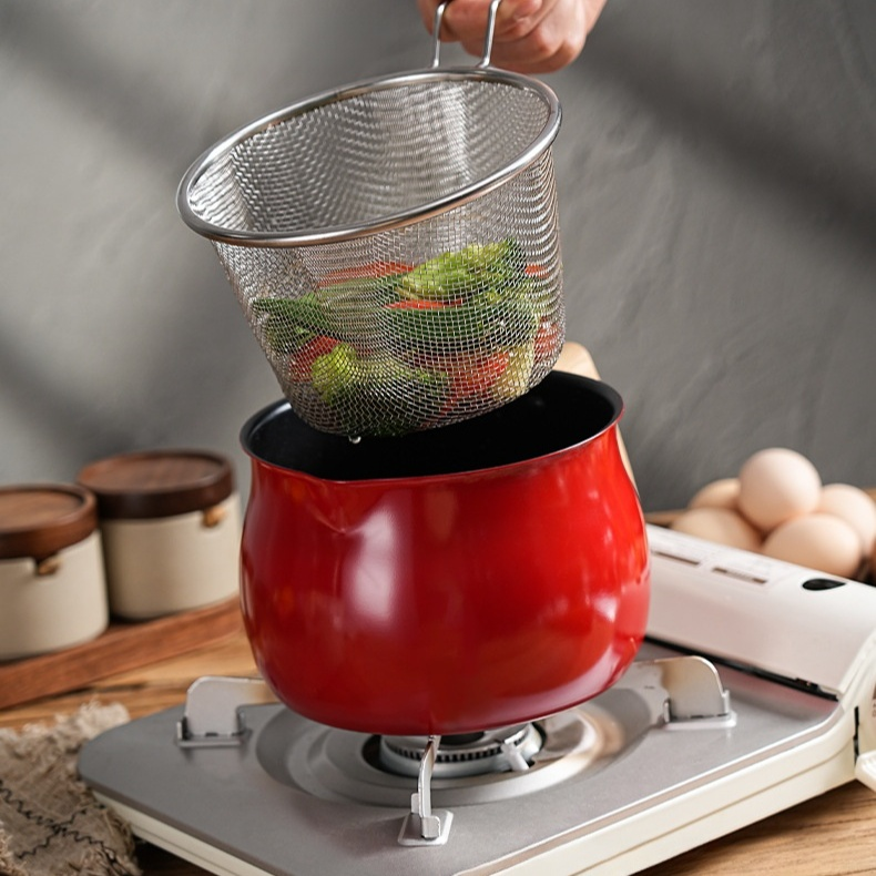 หม้อทอดอเนกประสงค์สำหรับใช้ในบ้าน