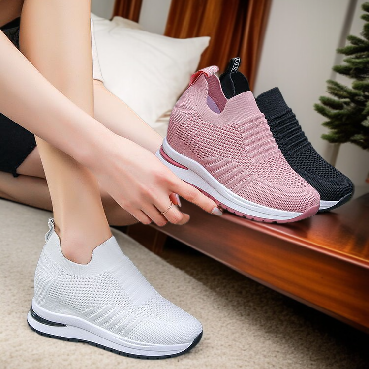 美脚効果のある内高レディースシューズ