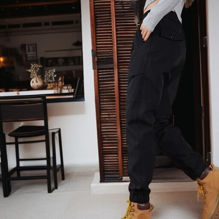 春メンズゆったりカーキワークパンツ カジュアルなドローストリングパンツ