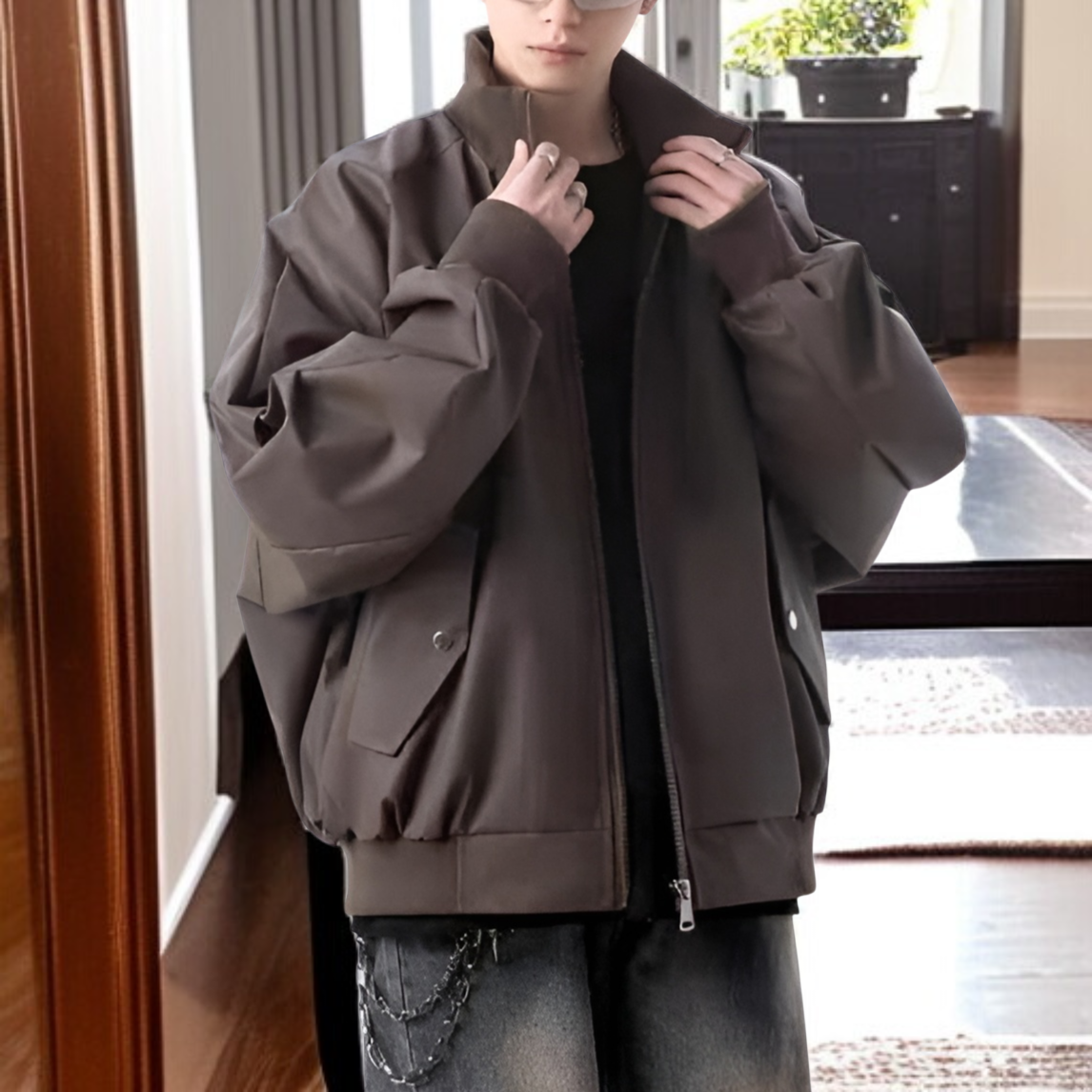 スタイリッシュなメンズアビエイターコート着用イメージ