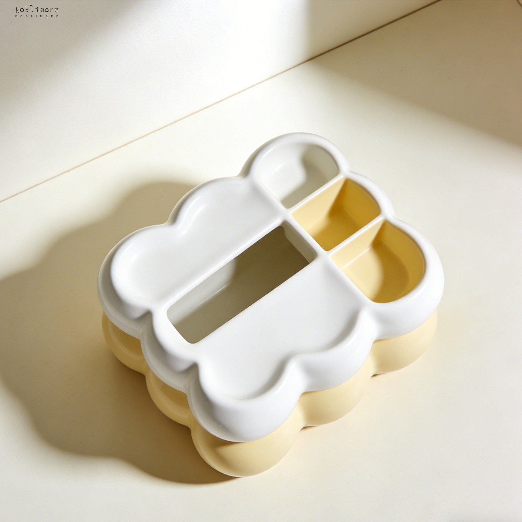 Compact desk organizer for stationery and accessories