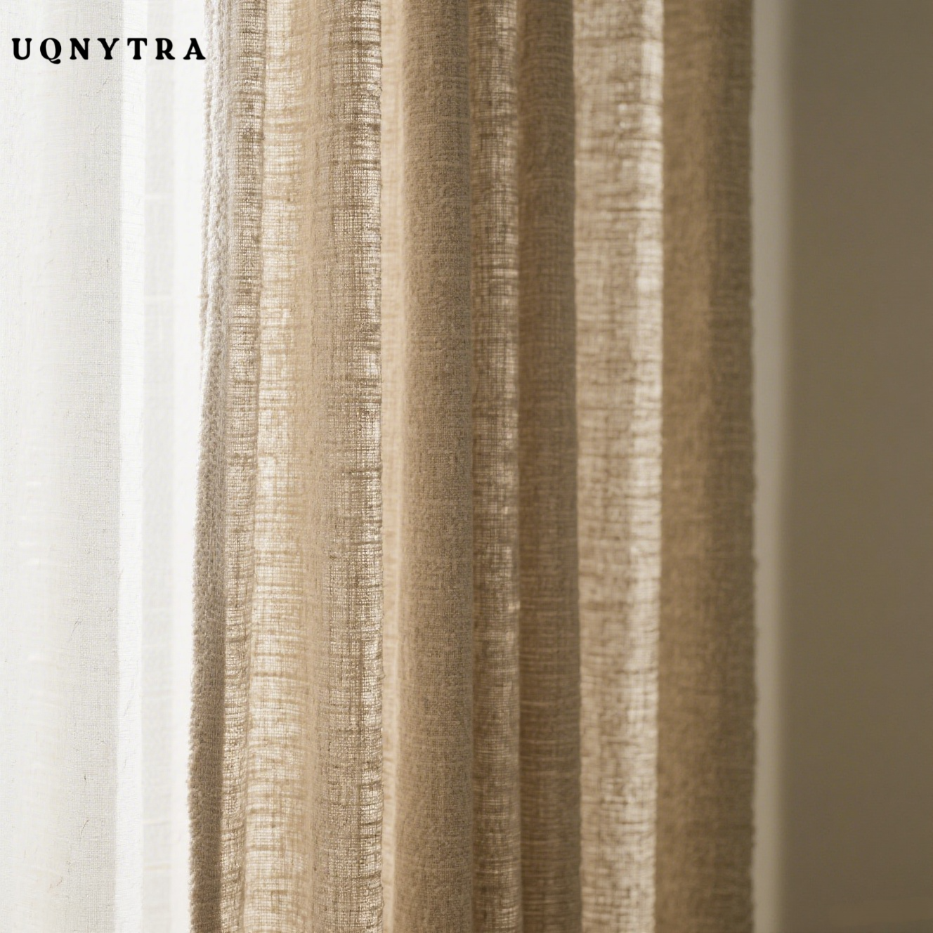 코튼과 리넨 소재의 내추럴 커튼 디자인