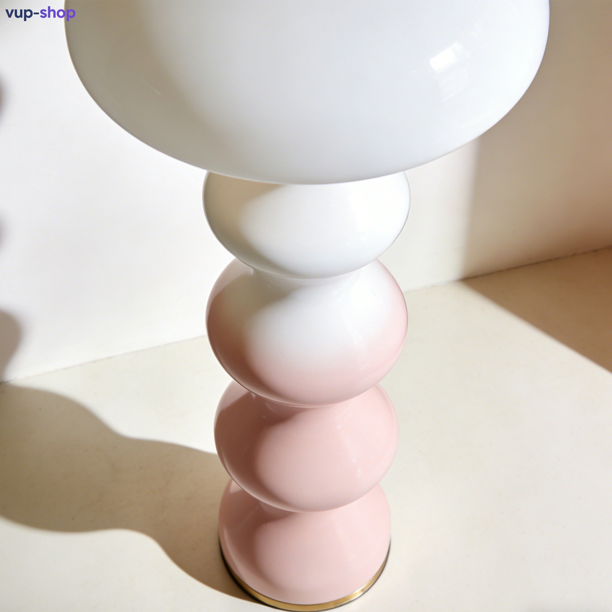 簡約設計LED落地燈細節特寫