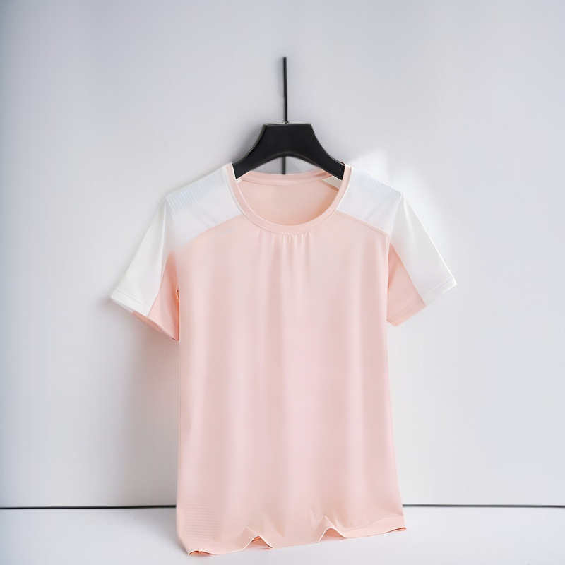 高弾力ゆったり吸汗レディースフィットネスウェア全体画像