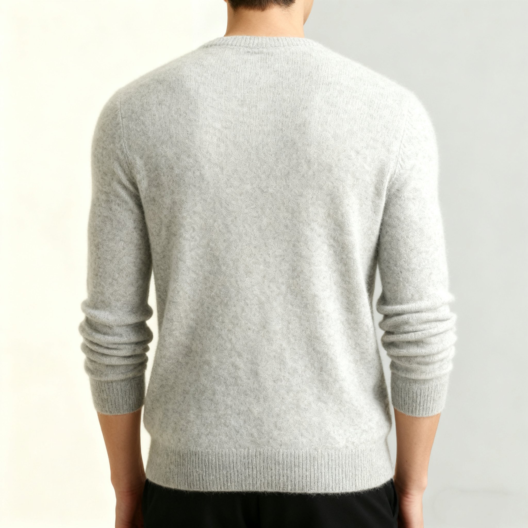 グレー メンズ ベーシック クルーネック セーター正面画像