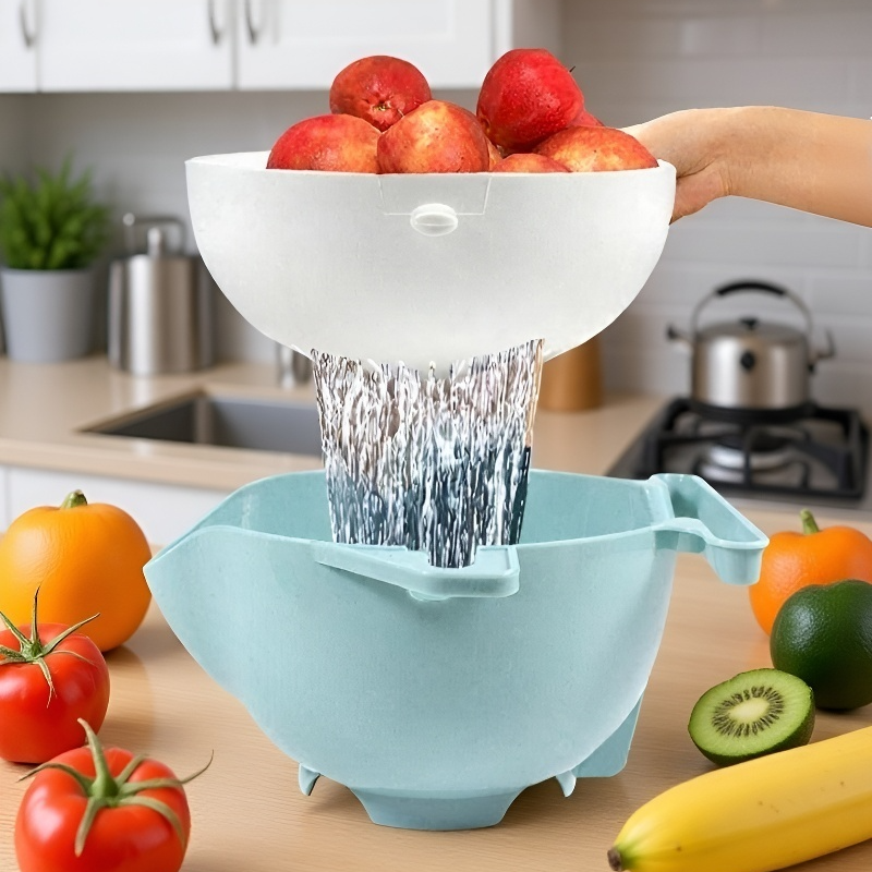 キッチンカウンターでバスケットを使うイメージ