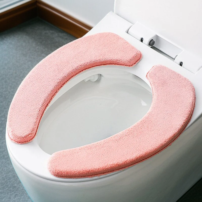 Komfortabler Toilettensitzbezug für kalte Tage