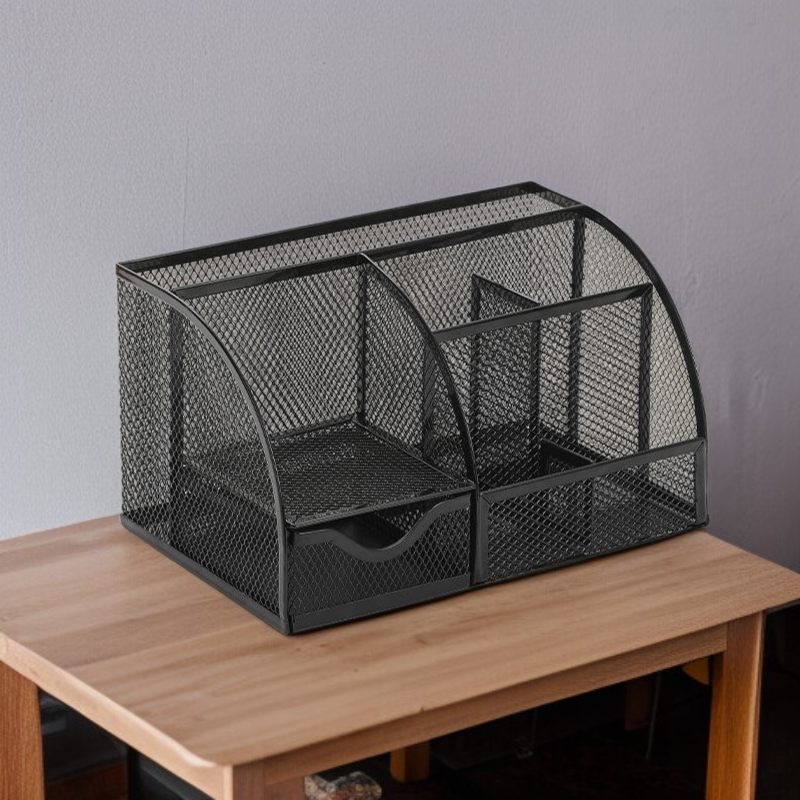 속이 뚫린 수납함