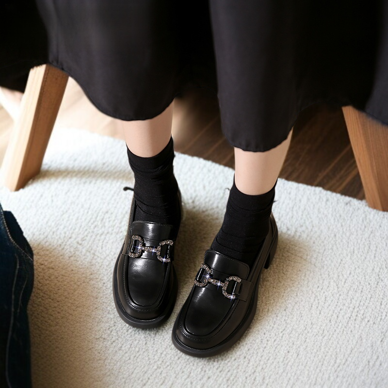 로퍼 여자는 신발을 신은 채로 밟는다 블랙 스몰 단화 통굽 송편화