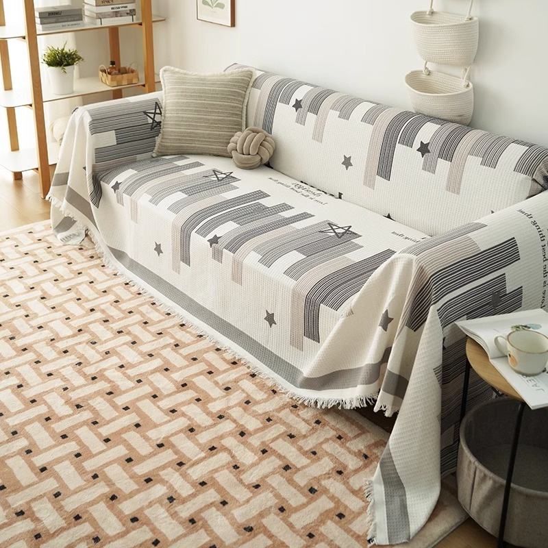 Nordic-Style Sofa Throw