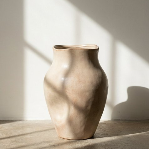 アート風不規則形花瓶
