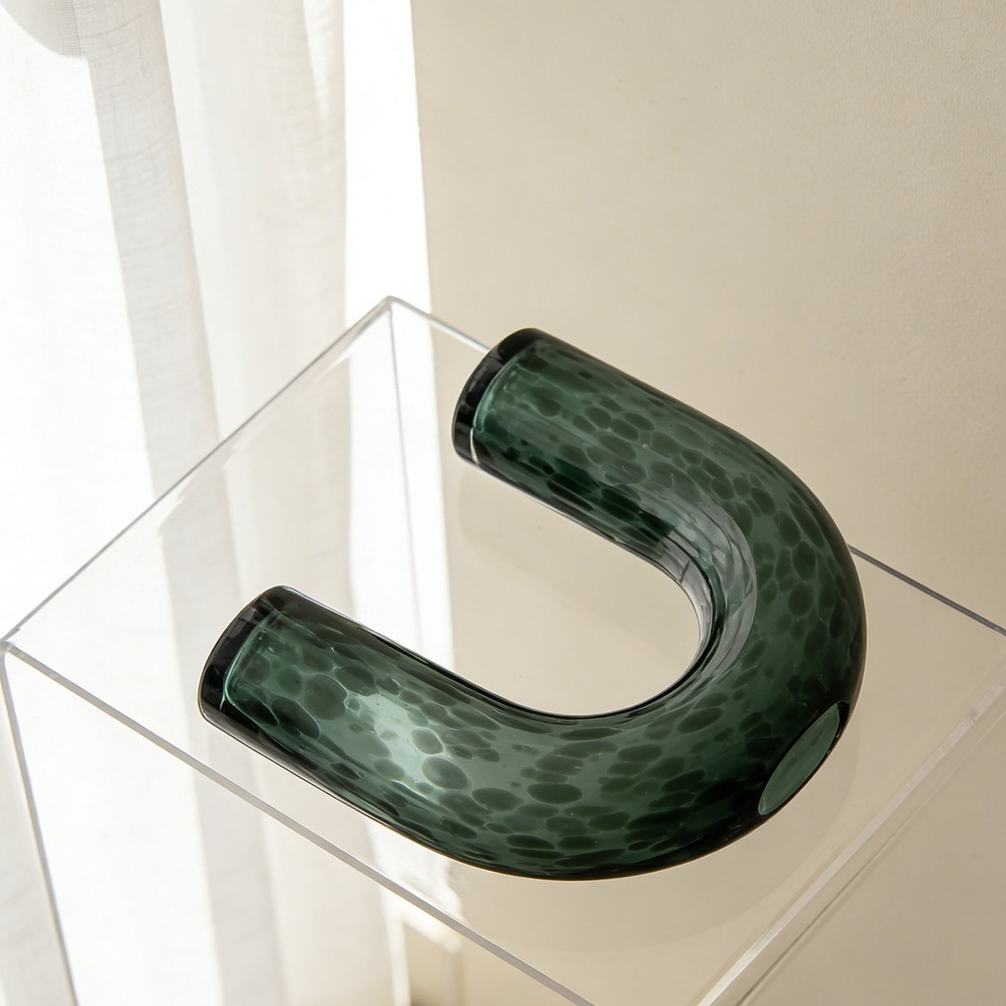 モダンU型ホームデコレーション置物