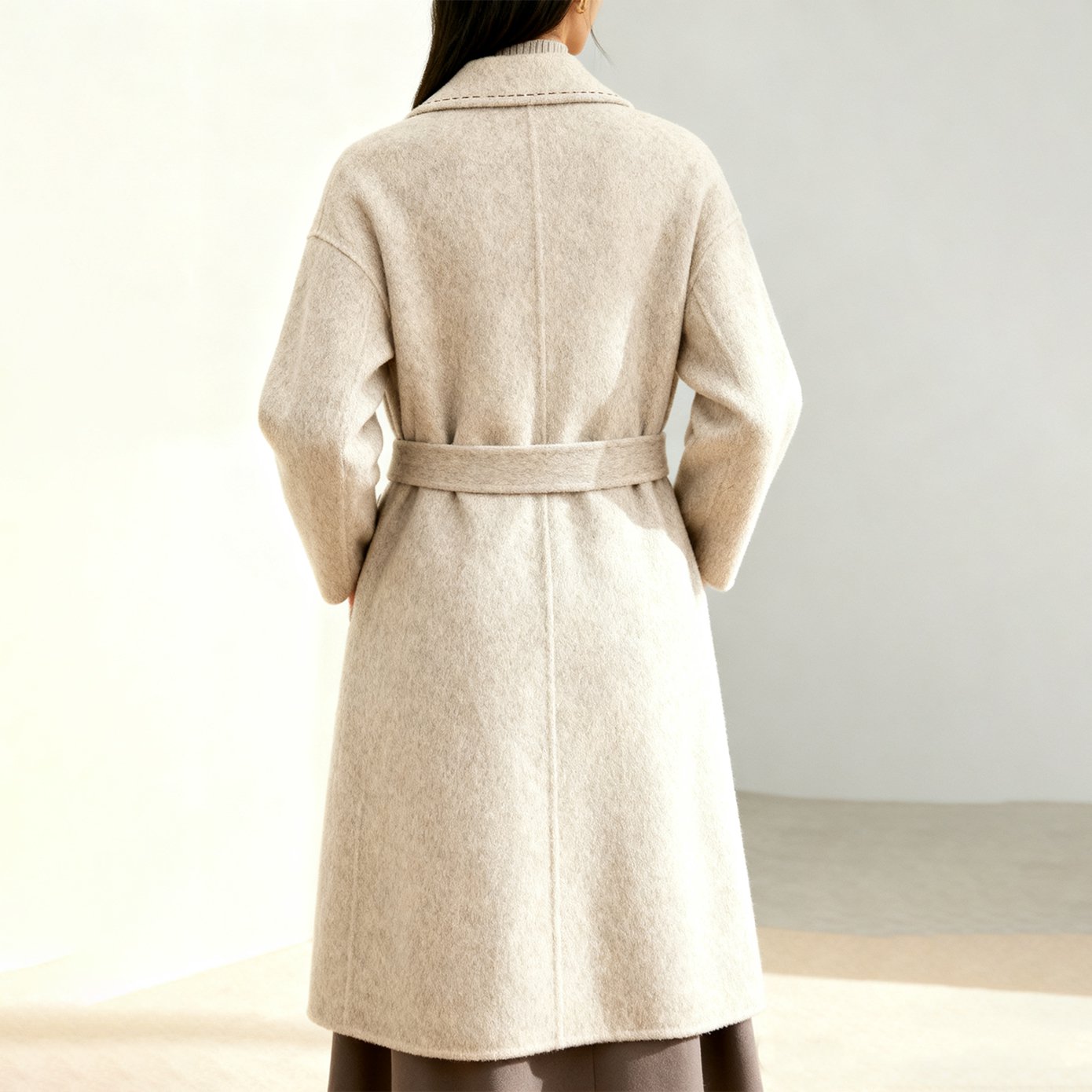 冬ファッションにおすすめのカシミヤロングコート