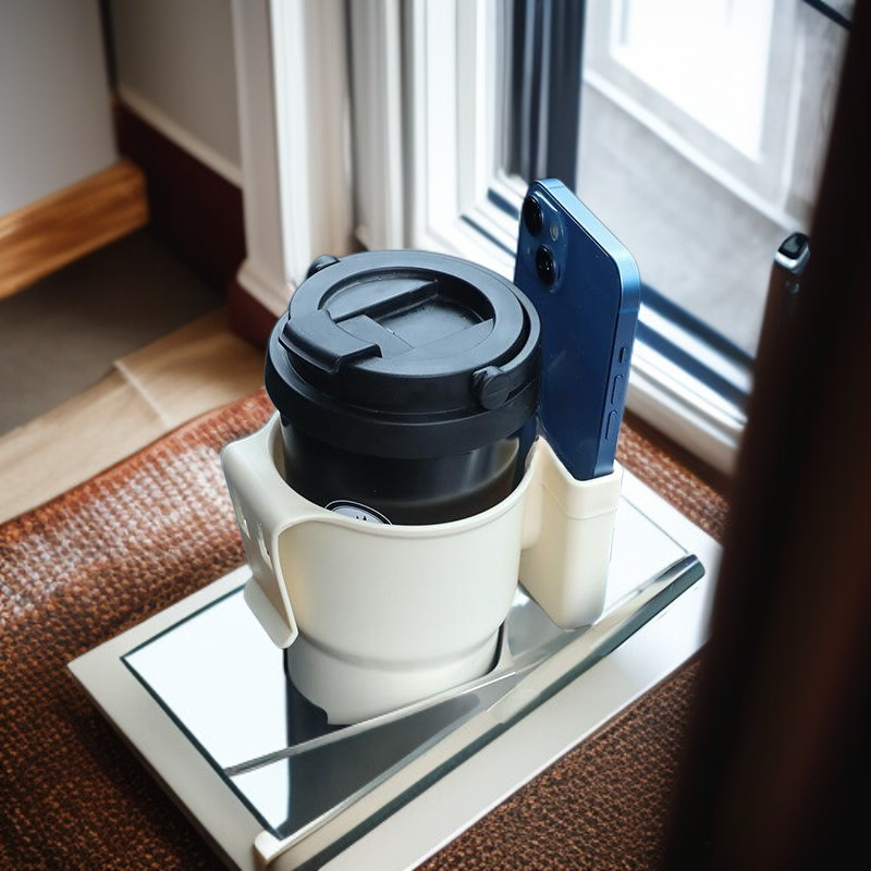 Wielofunkcyjny schowek samochodowy z uchwytem na kubek i telefon