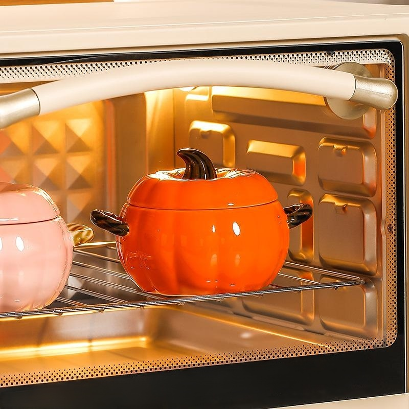 Large Ceramic Pumpkin Soup Bowl with Lid and Double Handles, Anti-scalding for Home Use