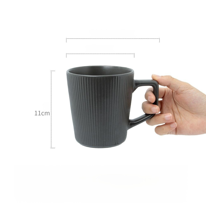 Home Use Large Capacity Embossed Ceramic Coffee Cup Water Cup