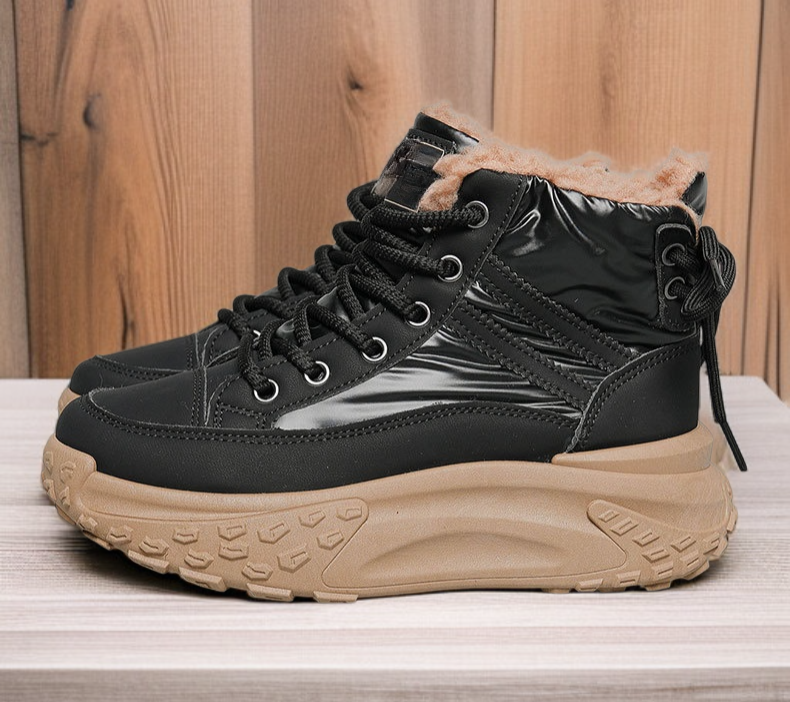加絨高幫防風厚底鞋加絨內裡近拍