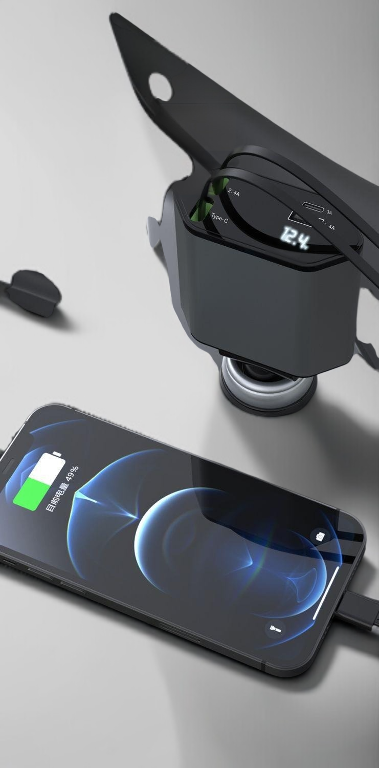 스마트폰과 함께 사용하는 차량용 충전기