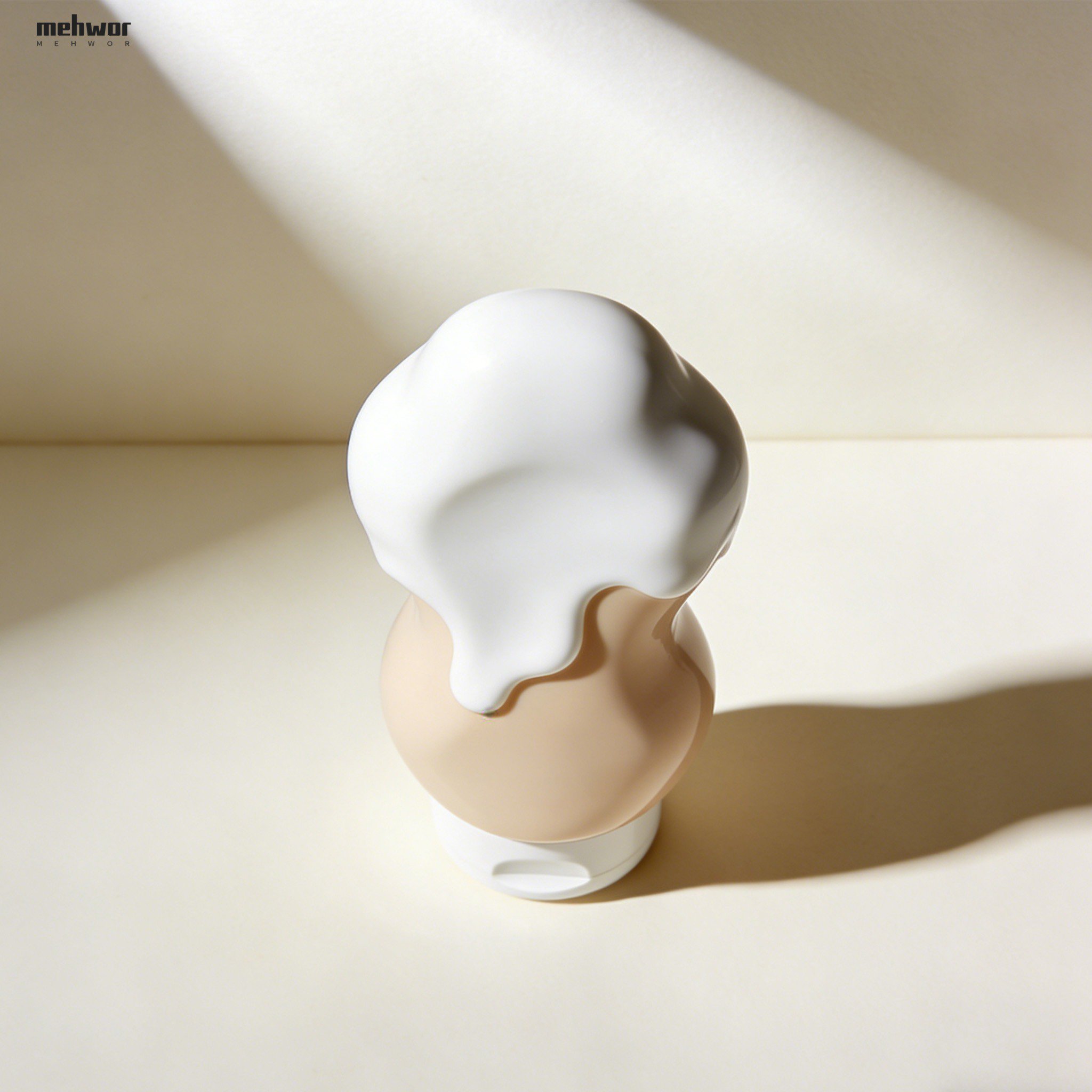 เนื้อเจลล้างหน้าสูตรล้ำลึก